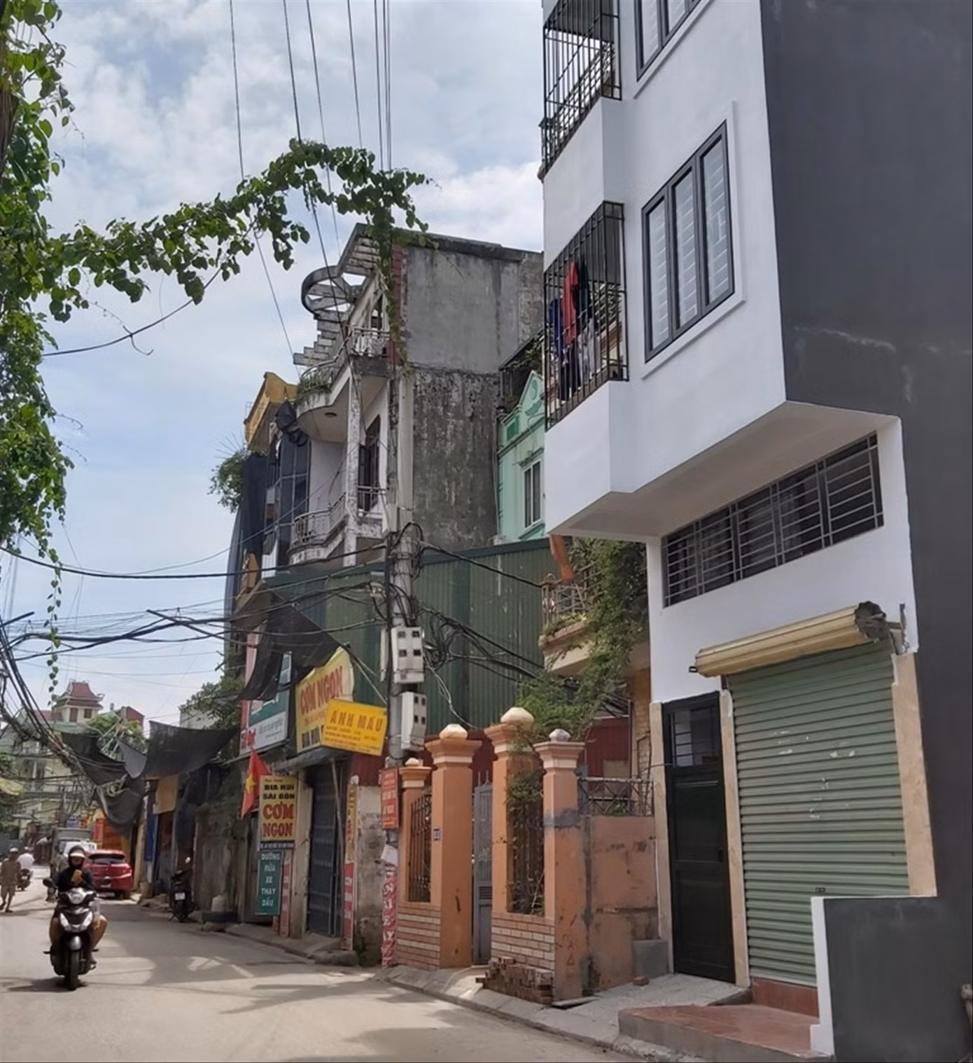 Buôn bán đồ chơi bạc bịp tràn lan: Luật không đủ răn đe ảnh 1