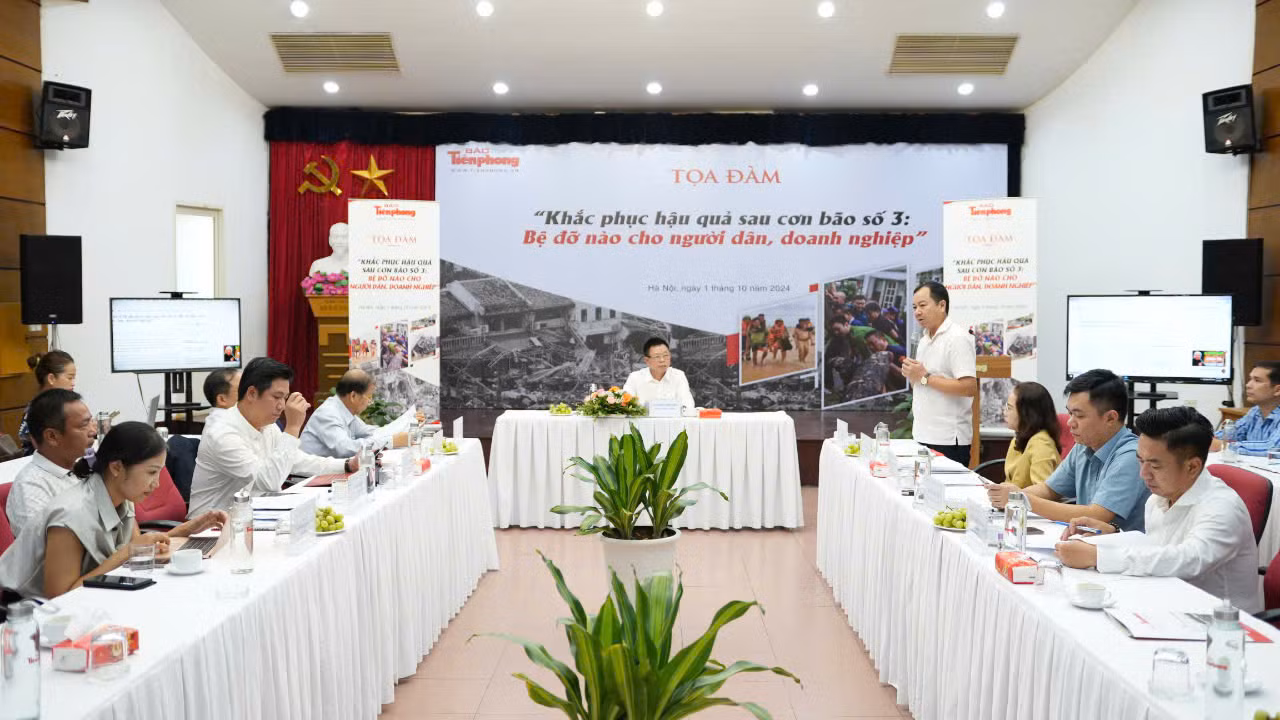 Toàn cảnh tọa đàm Khắc phục hậu quả sau cơn bão số 3: Bệ đỡ nào cho người dân, doanh nghiệp
