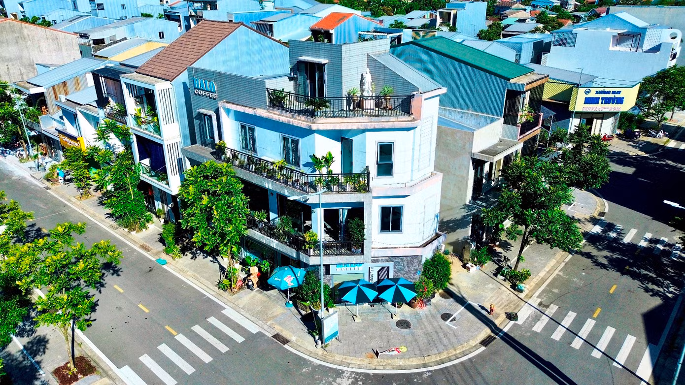 Cuộc sống mới của cư dân Thượng Thành tại khu tái định cư bắc Hương Sơ (Huế). Ảnh: Thế Nghĩa