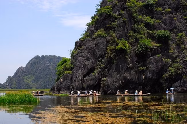Một góc Trường Yên, Hoa Lư