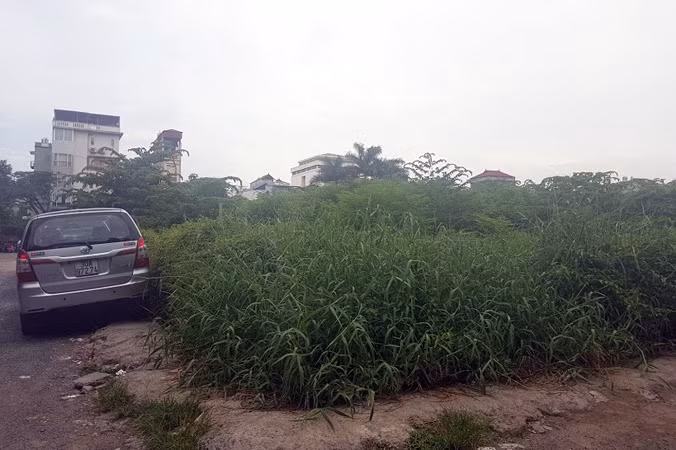 Kiểm tra bãi xe lậu trên khu đất 10.000m2 giữa Thủ đô ảnh 7
