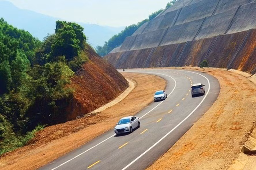 Chuyển 2 dự án 'nghìn tỷ' thuộc cao tốc Bắc - Nam sang đầu tư công ảnh 2
