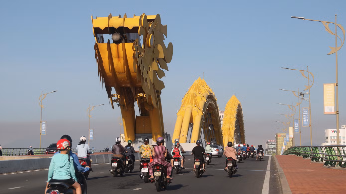 Đà Nẵng sẽ xây dựng Đề án thành lập Khu phi thuế quan. Đà Nẵng sẽ xây dựng Đề án thành lập Khu phi thuế quan.