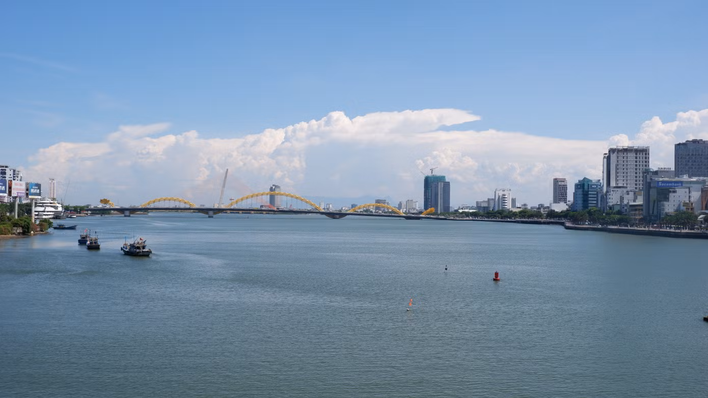 Vị trí Đà Nẵng tính toán làm hầm chui qua sông Hàn. Ảnh: Nguyễn Thành. Vị trí Đà Nẵng tính toán làm hầm chui qua sông Hàn. Ảnh: Nguyễn Thành.