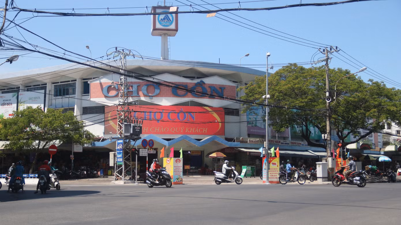 Chợ Cồn là 1 trong số 11 chợ được lựa chọn để xây dựng chợ điểm phục vụ du lịch.