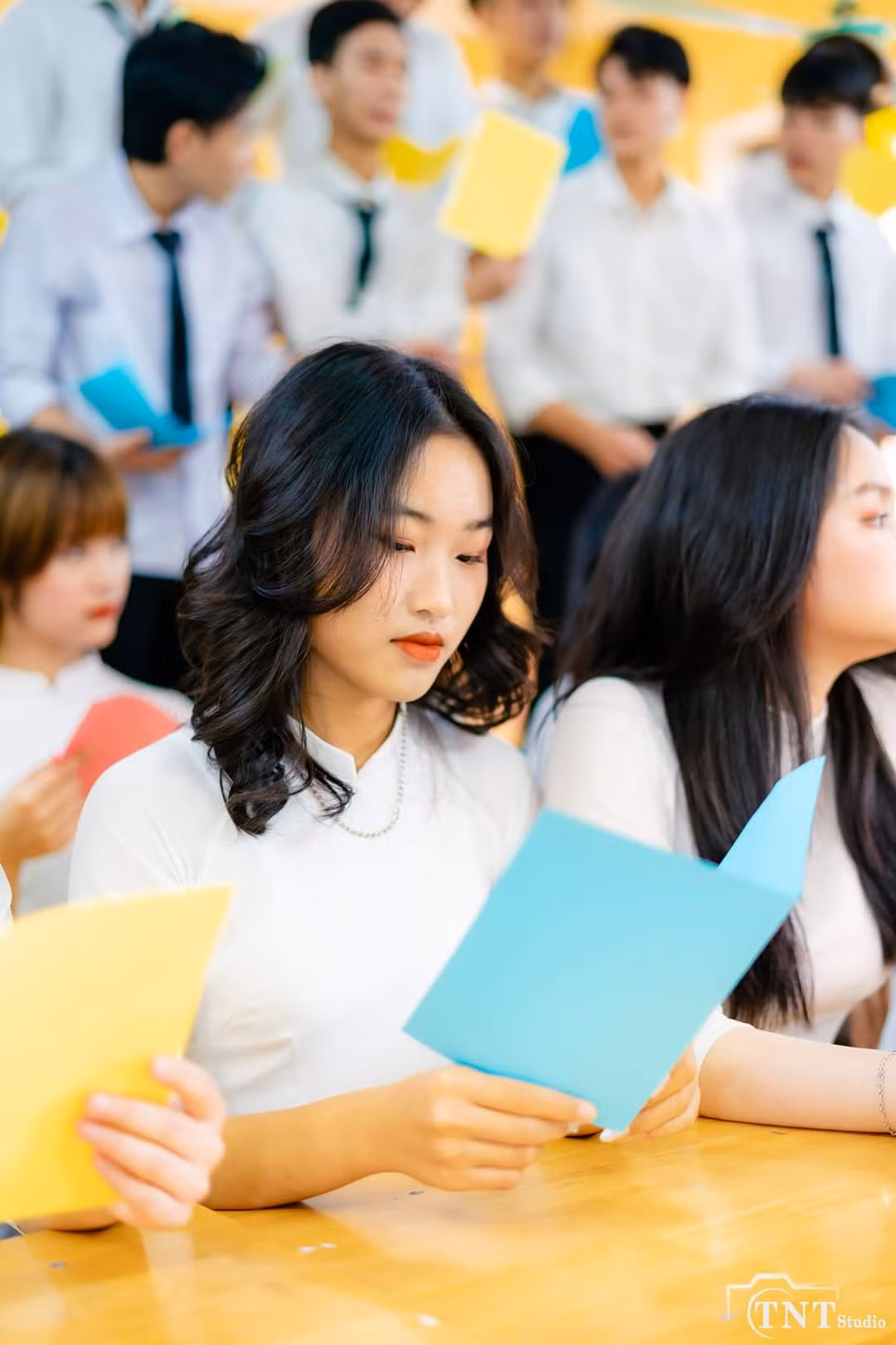 Lê Thảo Hiền (sinh năm 2004, quê Hà Nam) là sinh viên năm nhất, Học viện Ngoại giao chuyên ngành Quan hệ quốc tế thuộc khoa Chính trị quốc tế và ngoại giao.