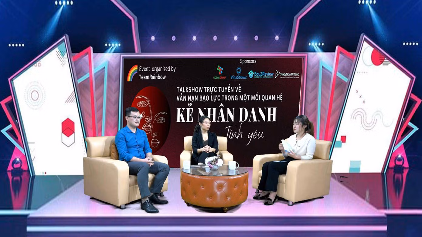 Thảo với vai trò MC Talkshow Kẻ nhân danh tình yêu.