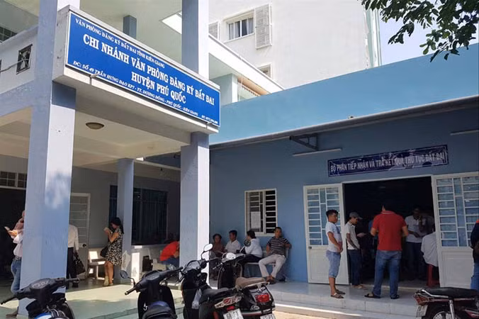 Bộ TN&MT ‘siết’ quản lý sau vụ mất hơn 1.000 phôi sổ đỏ ở Phú Quốc ảnh 1