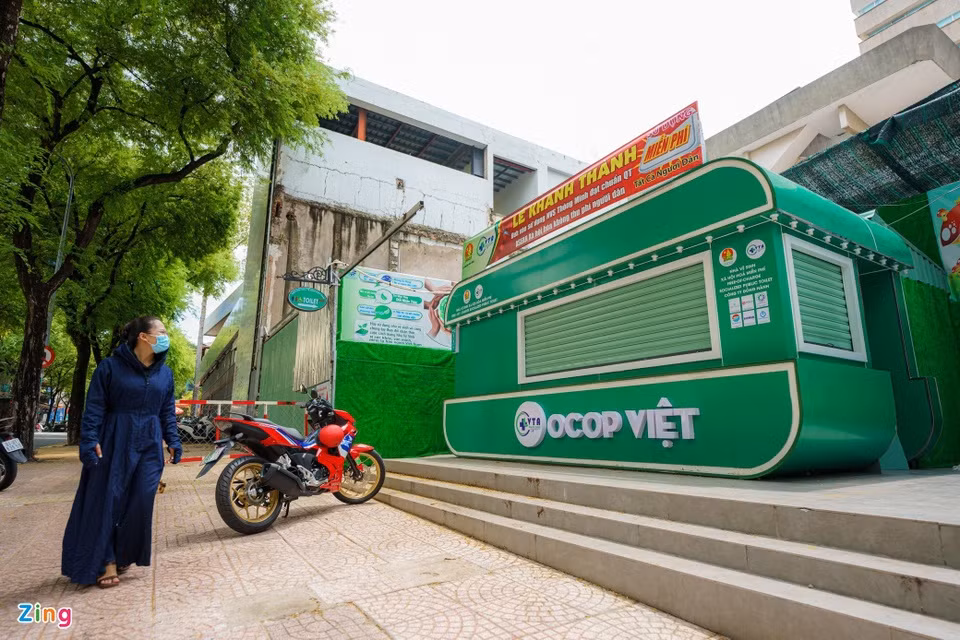 Đây là các nhà vệ sinh thông minh đạt chuẩn 5 sao, với kinh phí xây dựng hơn 500 triệu đồng.