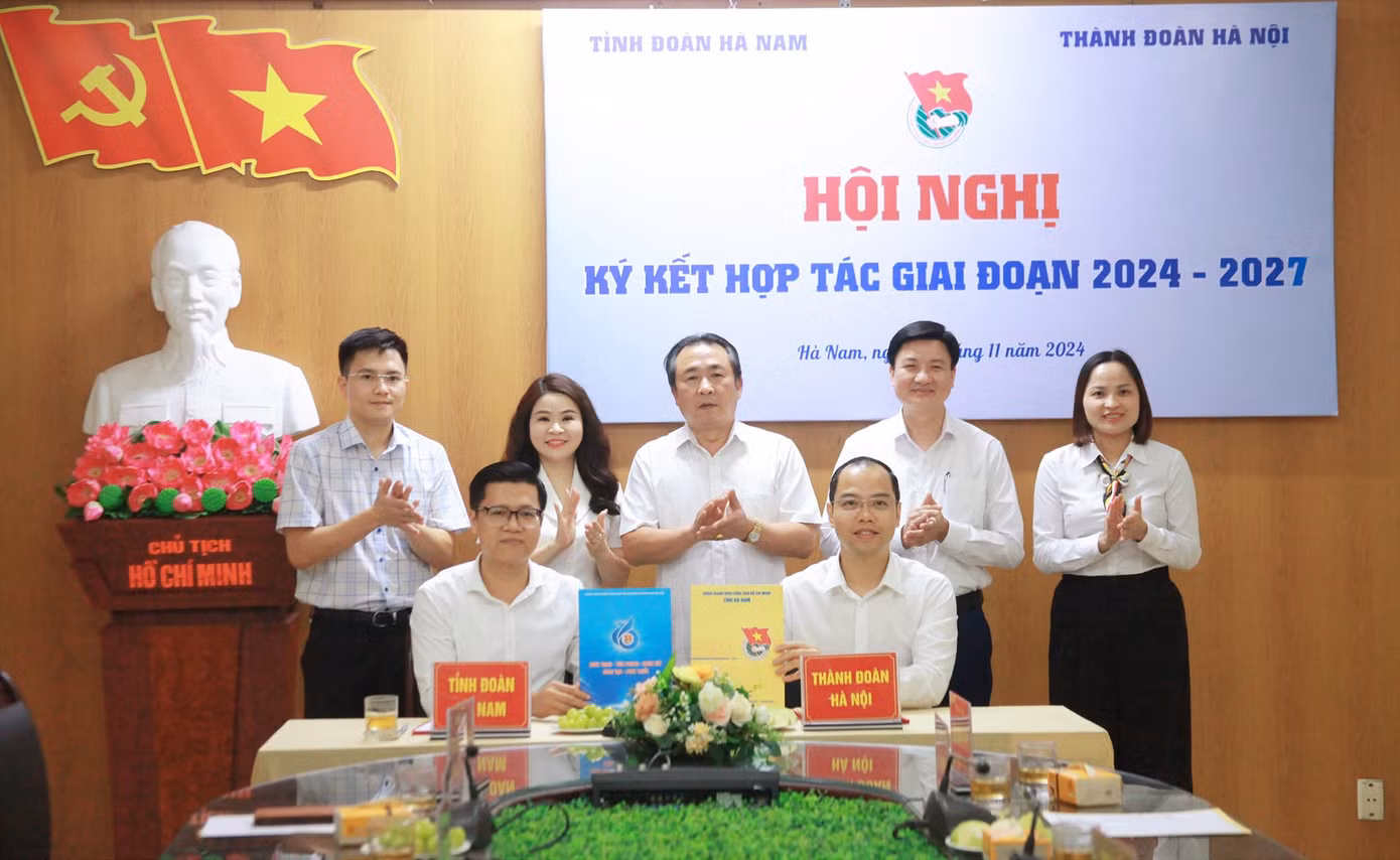 Tỉnh Đoàn Hà Nam và Thành Đoàn Hà Nội ký kết hợp tác giai đoạn 2024 - 2027.