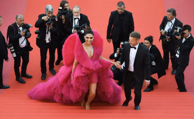 Dàn mỹ nhân gợi cảm nhất thảm đỏ Cannes ngày thứ 4 ảnh 4