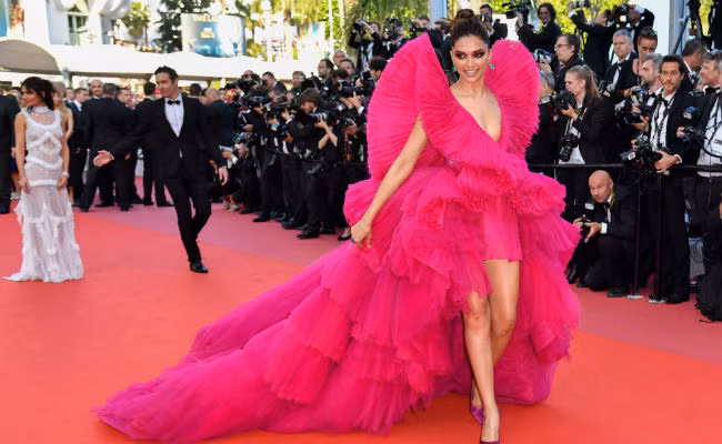Dàn mỹ nhân gợi cảm nhất thảm đỏ Cannes ngày thứ 4 ảnh 1