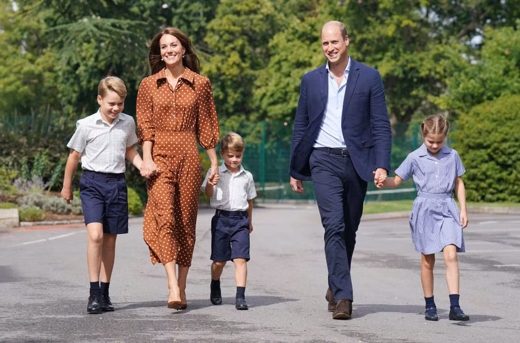 William và Kate chưa đạt được tiếng nói chung trong việc chọn trường cho George. Ảnh: Mega.