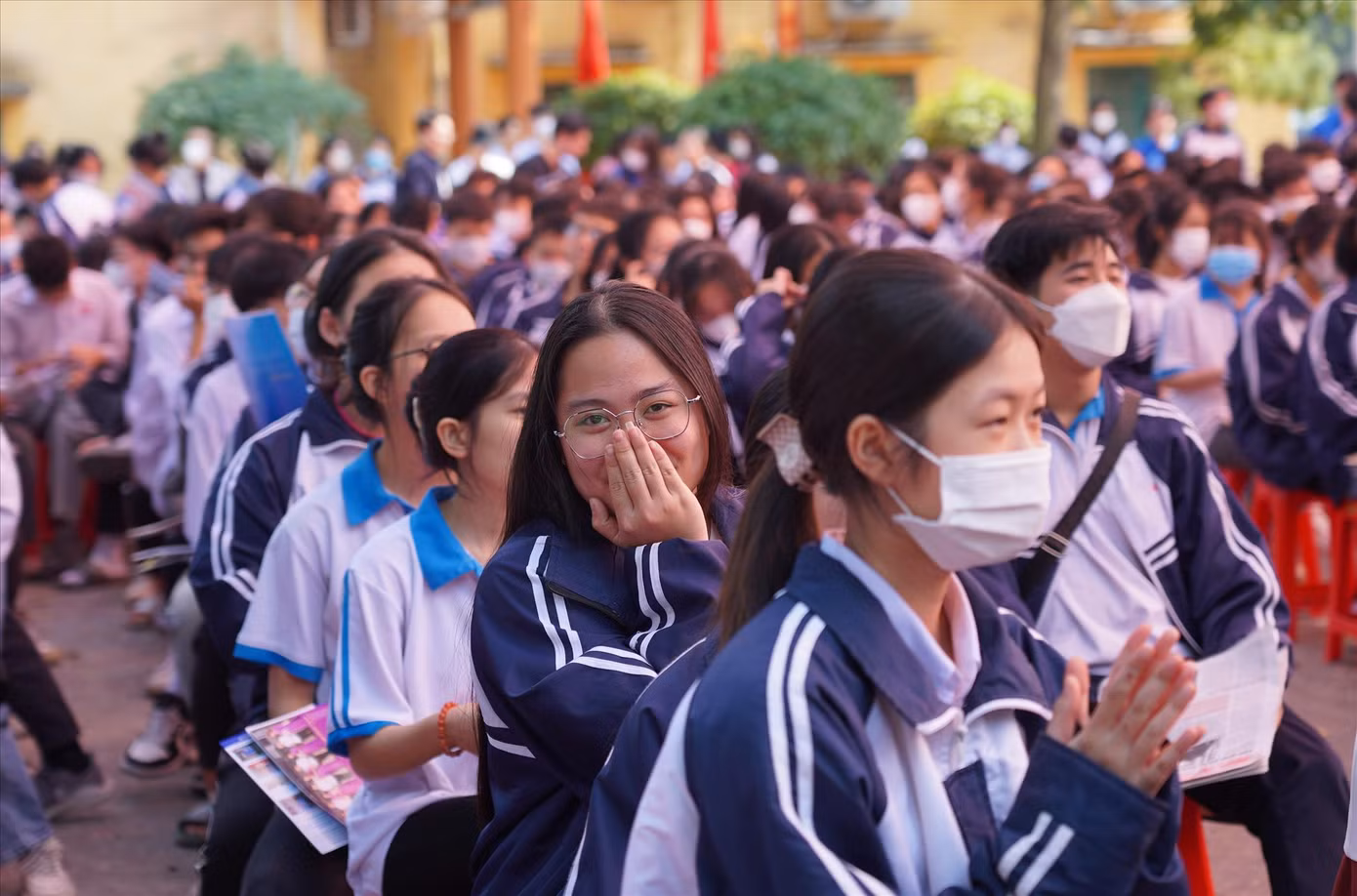 Học phí ở một số cơ sở giáo dục đại học là ẩn số đối với học sinh phổ thông khi lựa chọn đăng ký theo học. Ảnh: Nghiêm Huê