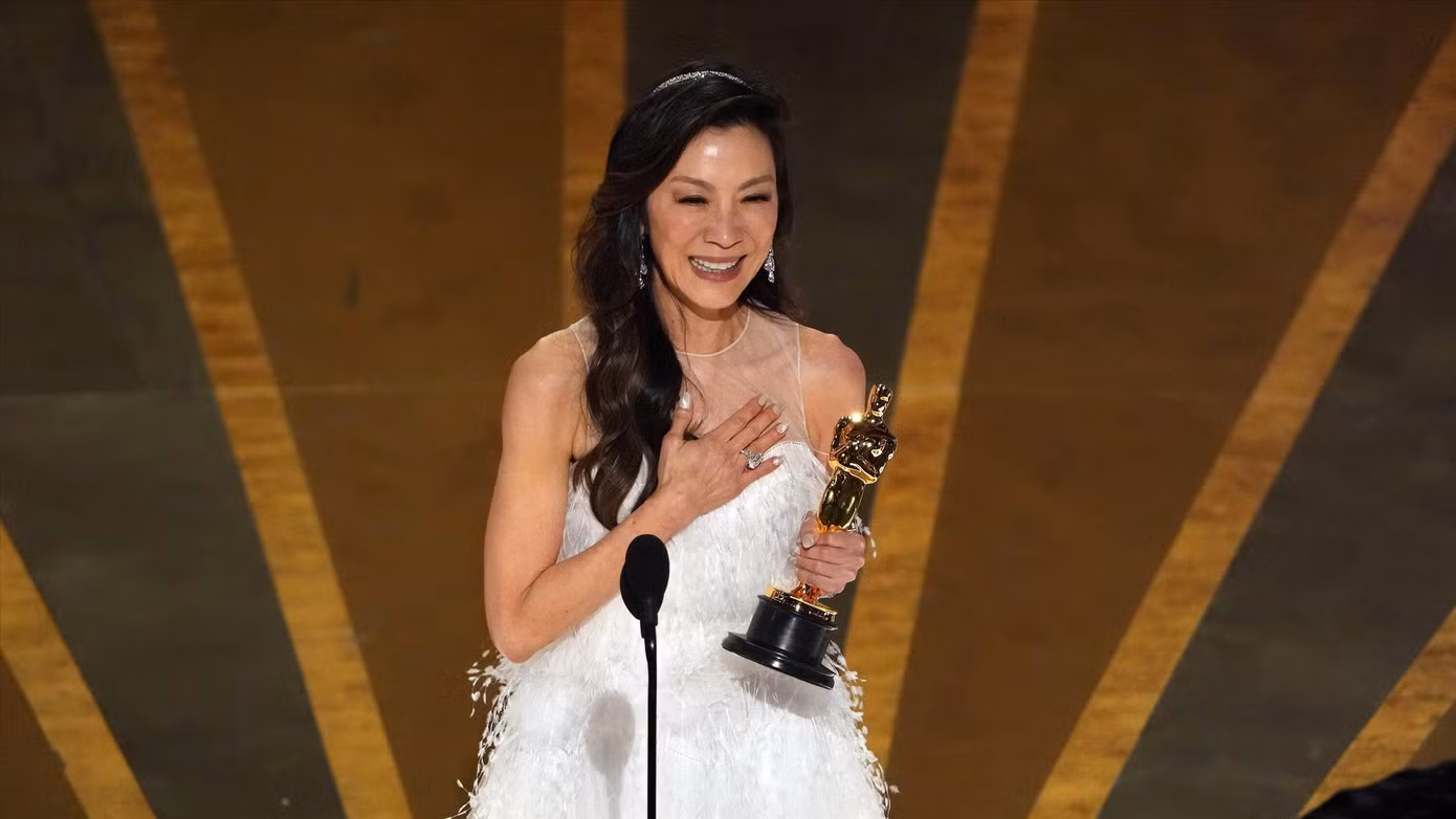 Dương Tử Quỳnh làm nên lịch sử ở Oscar 2023