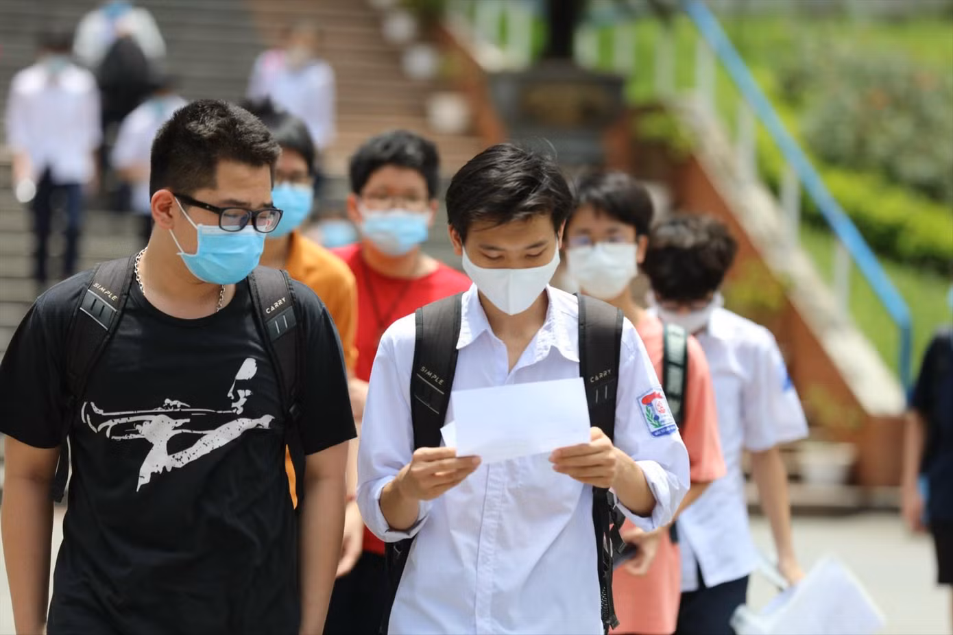 Để dự tuyển vào các trường chuyên, học sinh cho biết, trước đó phải luyện thi rất nhiều Để dự tuyển vào các trường chuyên, học sinh cho biết, trước đó phải luyện thi rất nhiều
