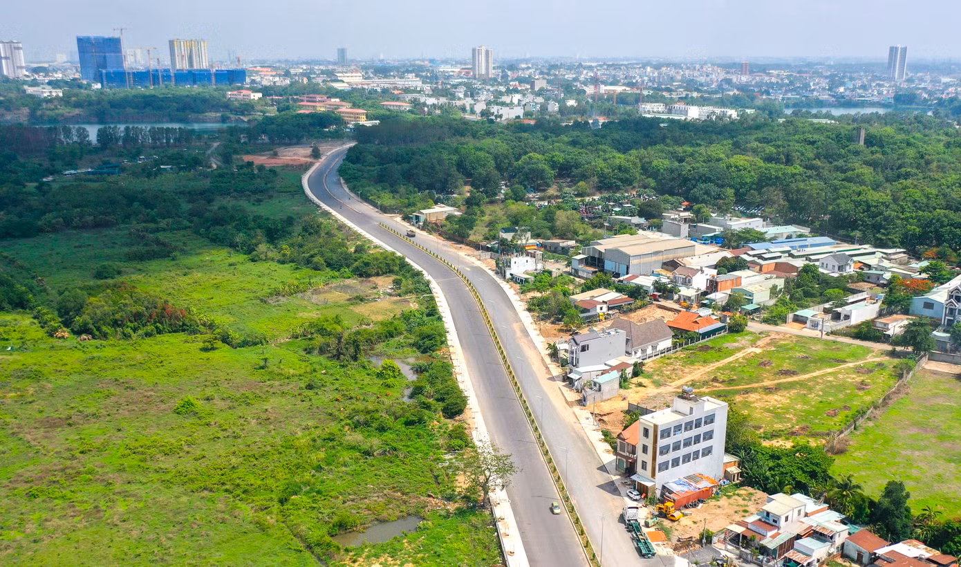 Đường Trục Chính Đông Tây nhìn từ trên cao.