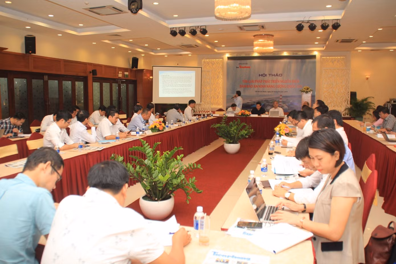 Phát triển nguồn điện đang gặp nhiều khó khăn ảnh 2