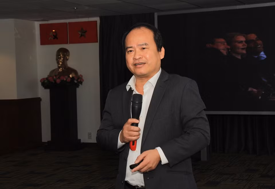 Người làm báo không có 'cái đầu lạnh' dễ rơi vào bẫy tin đồn ảnh 2