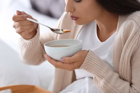 Súp gà, món ăn quý cho người bị cúm