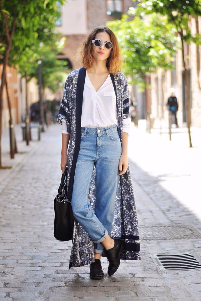 Muôn cách biến tấu cùng quần jeans-áo sơ mi trắng ảnh 6
