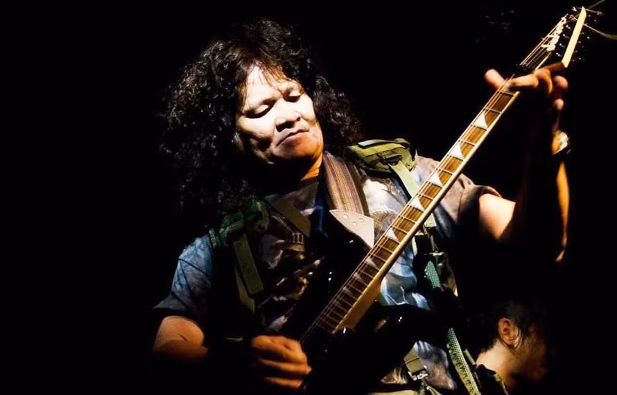 Rocker Trung Thành Sago