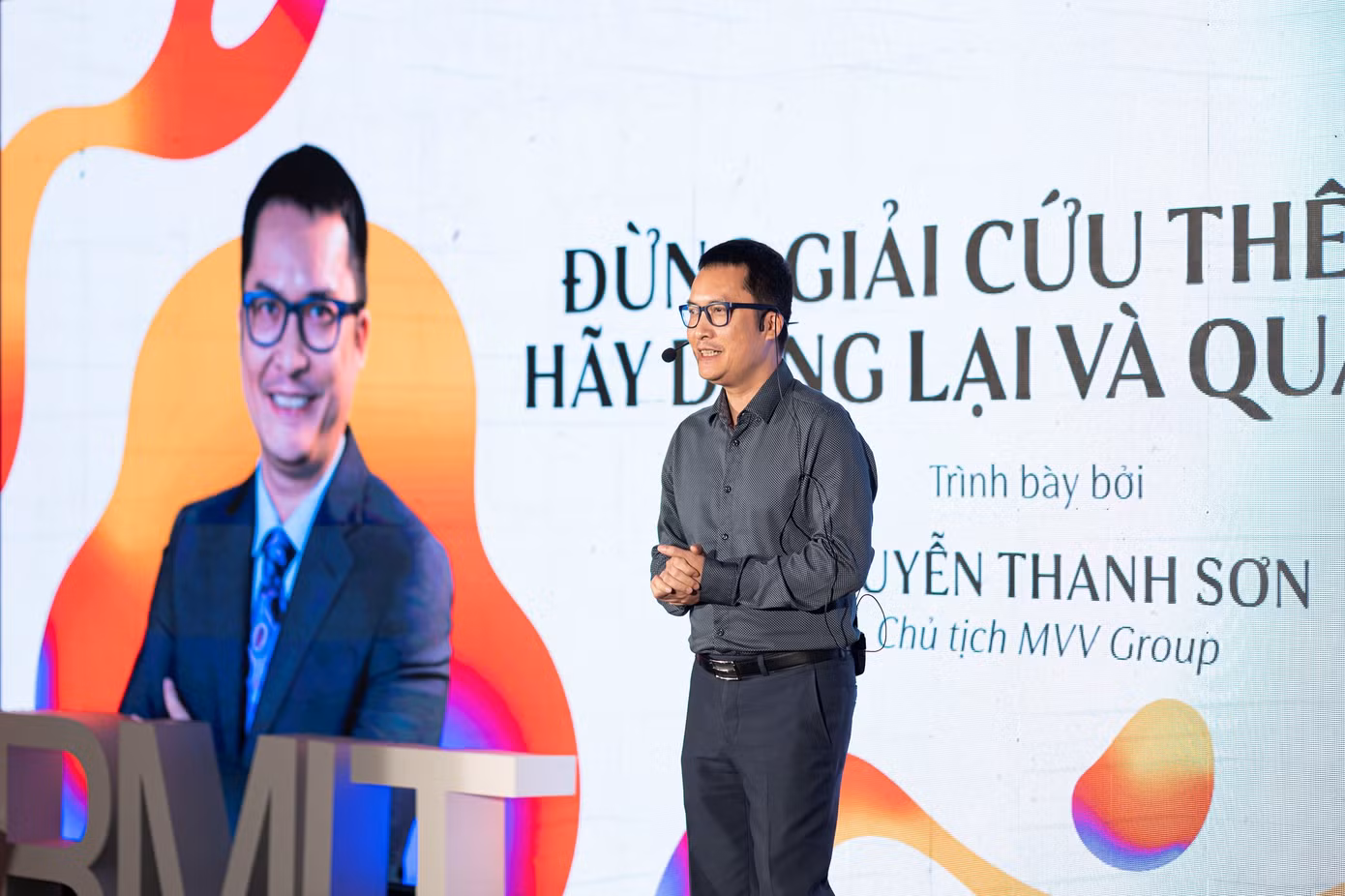 Ông Nguyễn Thanh Sơn, Chủ tịch MVV Academy (Ảnh: UK Motion và TEDxRMIT).