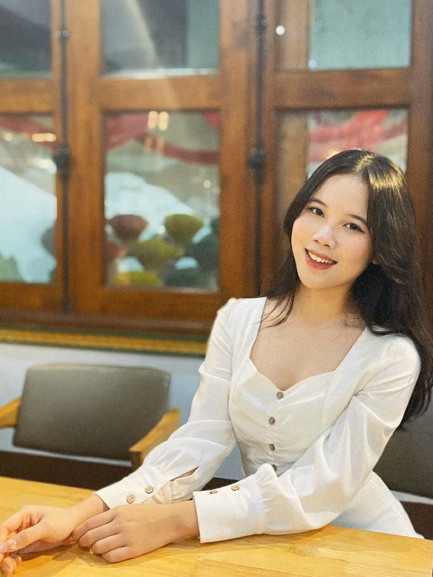 Hoàng Ngọc Anh hiện là sinh viên khoa Ngữ văn, trường Đại học Sư phạm Hà Nội.