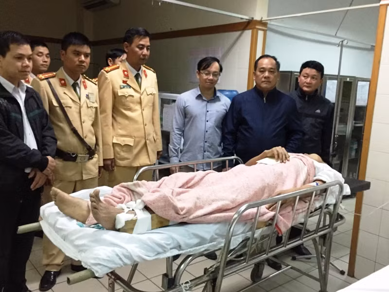 Khởi tố tài xế lao xe vào đám đông khiến 6 người trọng thương ảnh 2