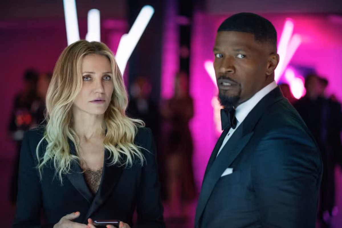 Tạo hình của Cameron Diaz và Jamie Foxx trong vai điệp viên.