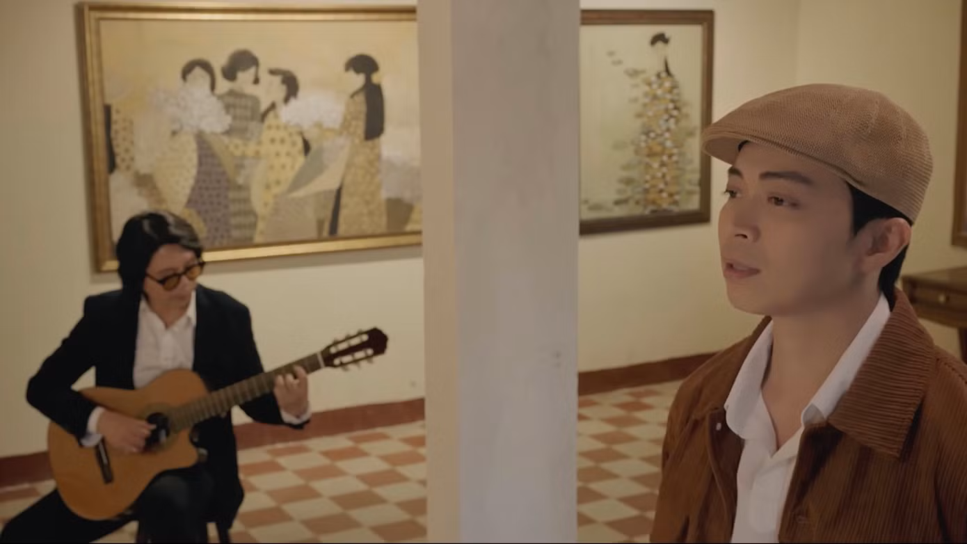 Lân Nhã và nhạc sĩ Dũng Dalat trong MV.