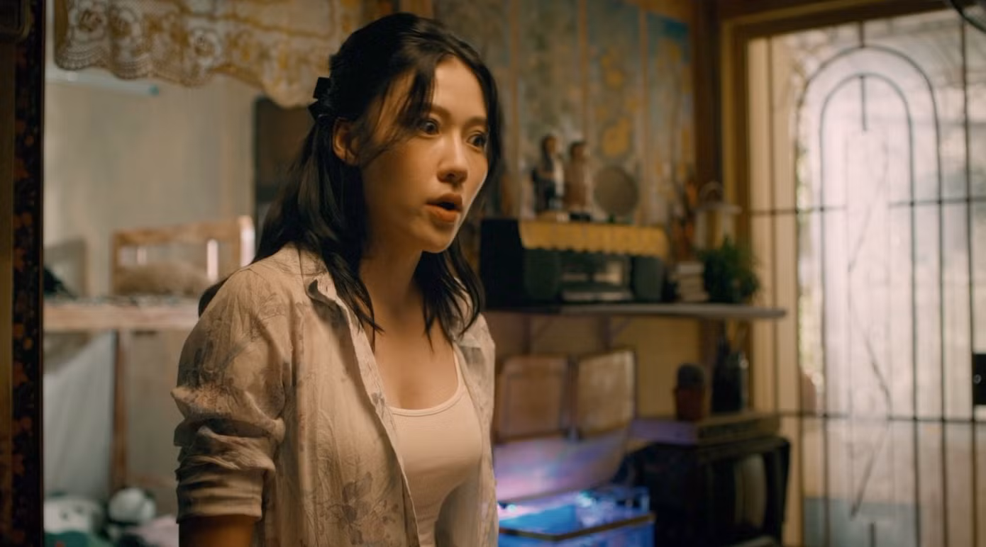 Phim Cô dâu hào môn tụt giảm doanh thu đáng kể.
