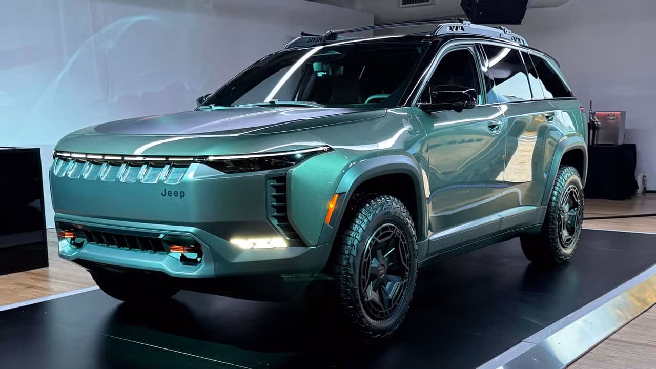 Bản concept của xe điện Jeep Wagoneer S.