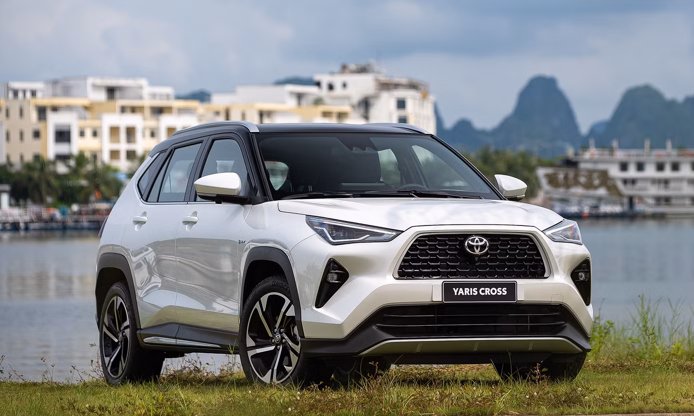 yaris-cross-hybrid.jpg