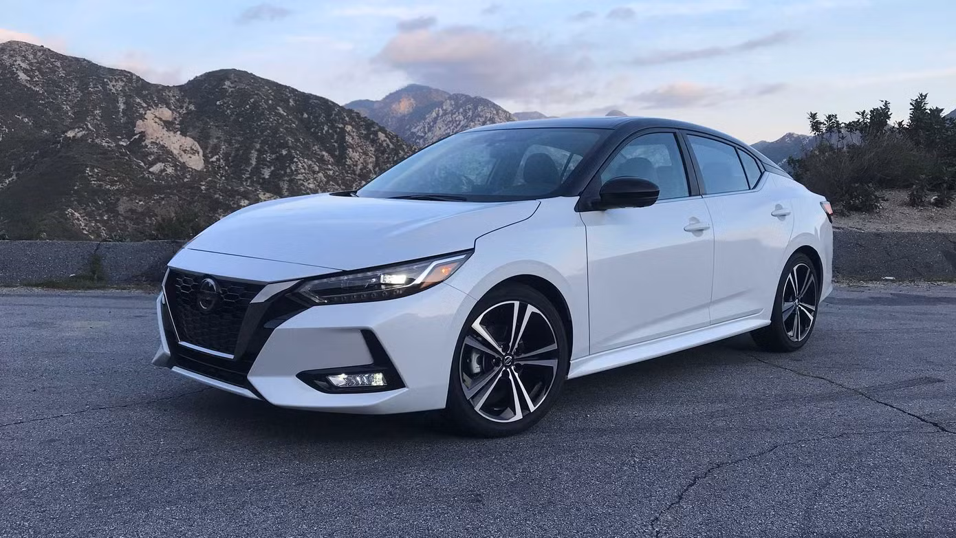 Nissan Sentra 2020.