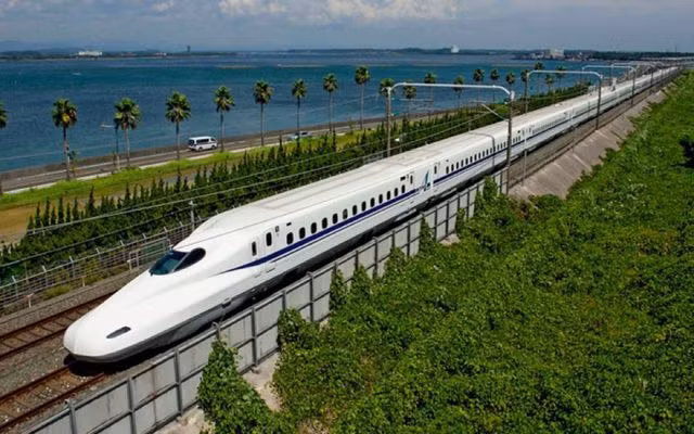 Kêu gọi đầu tư đường bộ cao tốc Bắc - Nam: Vì sao nhà đầu tư nước ngoài áp đảo? ảnh 4