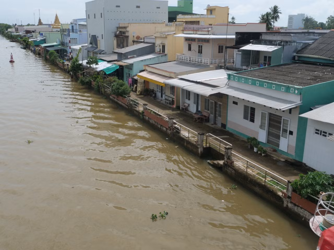 Dự án đầu tư xây dựng kè chống sạt lở khu dân cư thị trấn Hoà Bình, huyện Hoà Bình (tỉnh Bạc Liêu).