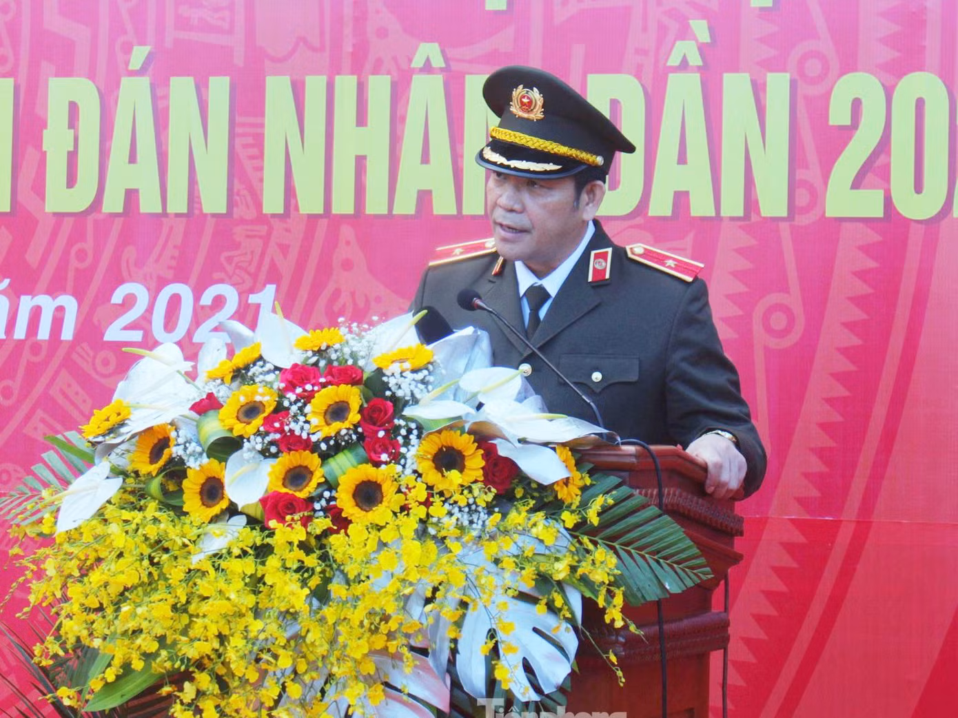 Thiếu tướng Lê Vinh Quy phát mệnh lệnh triển khai đợt cao điểm