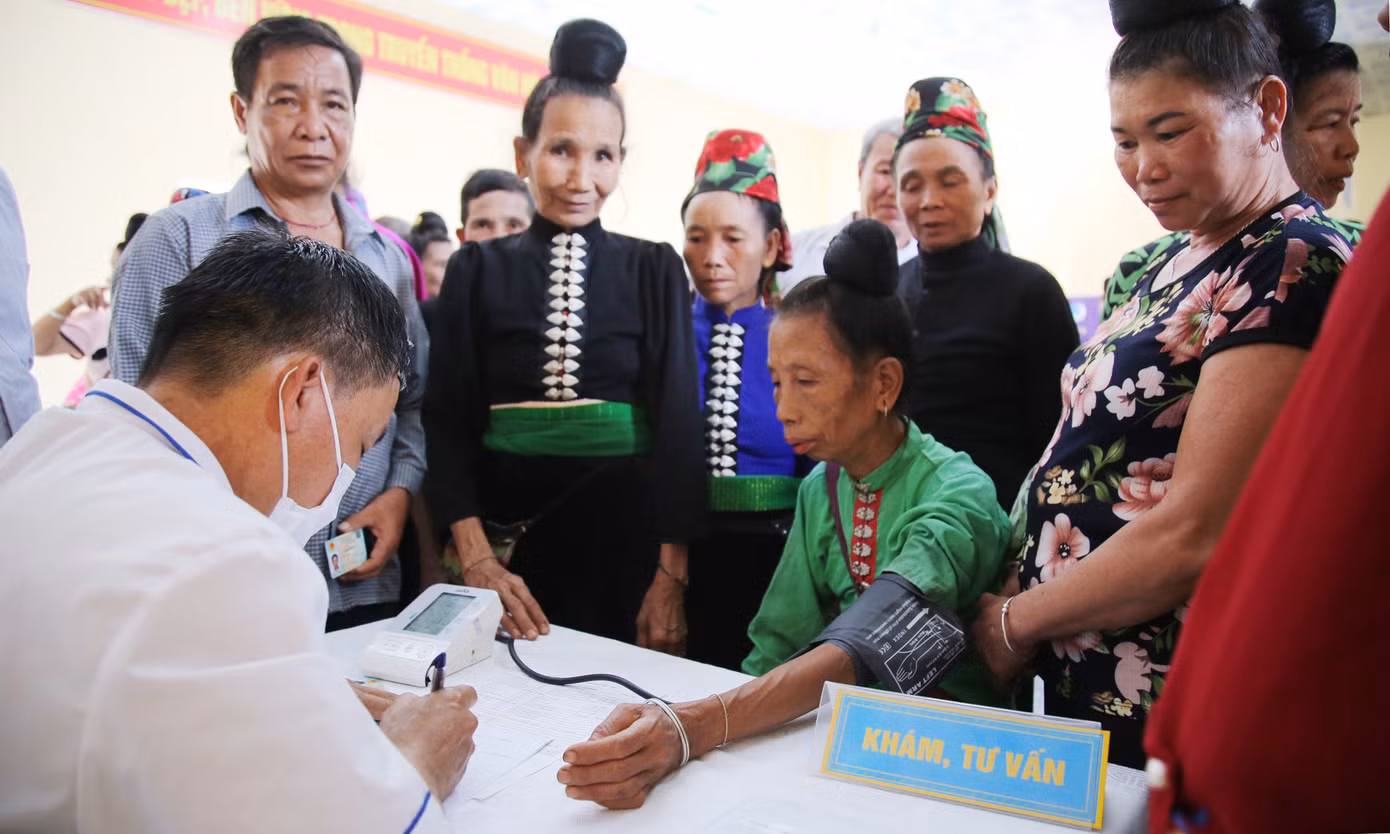 Nhiều hoạt động văn hóa, tình nguyện đã diễn ra tại Nhà Văn hóa cộng đồng dân tộc La Ha. Ảnh: Lâm Đăng Hải