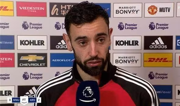 Bruno Fernandes sốc khi Carrick chia tay MU sau 15 năm gắn bó. Bruno Fernandes sốc khi Carrick chia tay MU sau 15 năm gắn bó.
