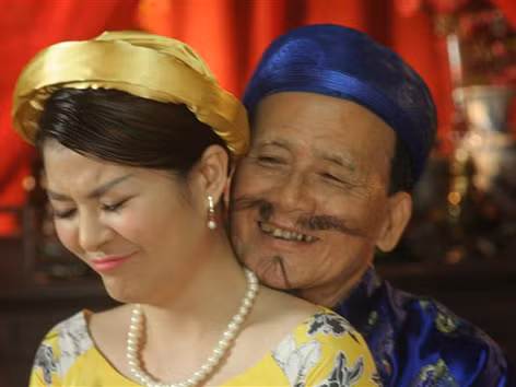  Diễn viên Kim Oanh và NSƯT Phạm Bằng trong đĩa hài 
