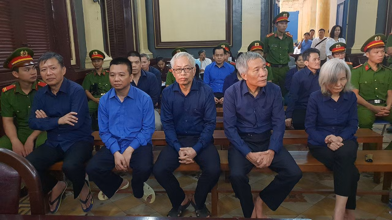 Lãnh đạo Đông Á Bank chỉ đạo sai, cấp dưới vẫn tin tưởng làm ảnh 5
