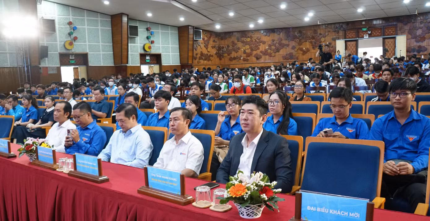 Đại biểu tham dự ngày hội thanh niên Cần Thơ. Ảnh: Hòa Hội