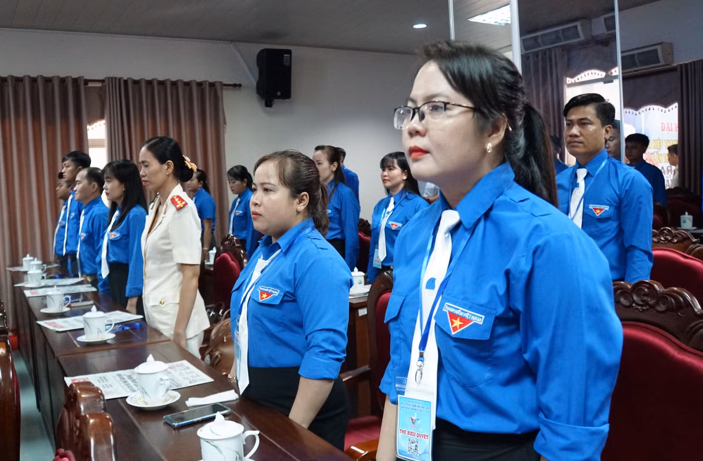 Đại biểu tham dự đại hội. Đại biểu tham dự đại hội.
