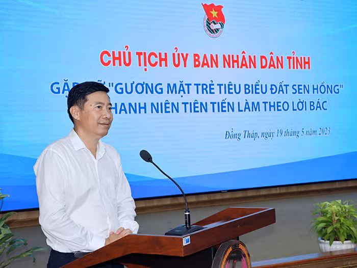 Chủ tịch UBND tỉnh Đồng Tháp Phạm Thiện Nghĩa phát biểu.