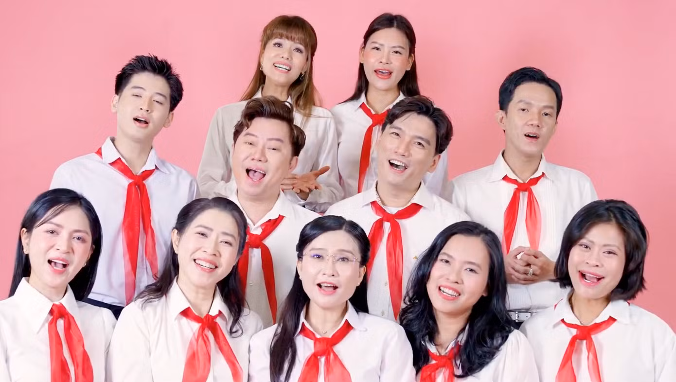 Chị Nguyễn Phạm Duy Trang - Bí thư T.Ư Đoàn, Chủ tịch Hội đồng Đội T.Ư cùng góp mặt trong MV chào mừng Đại hội.