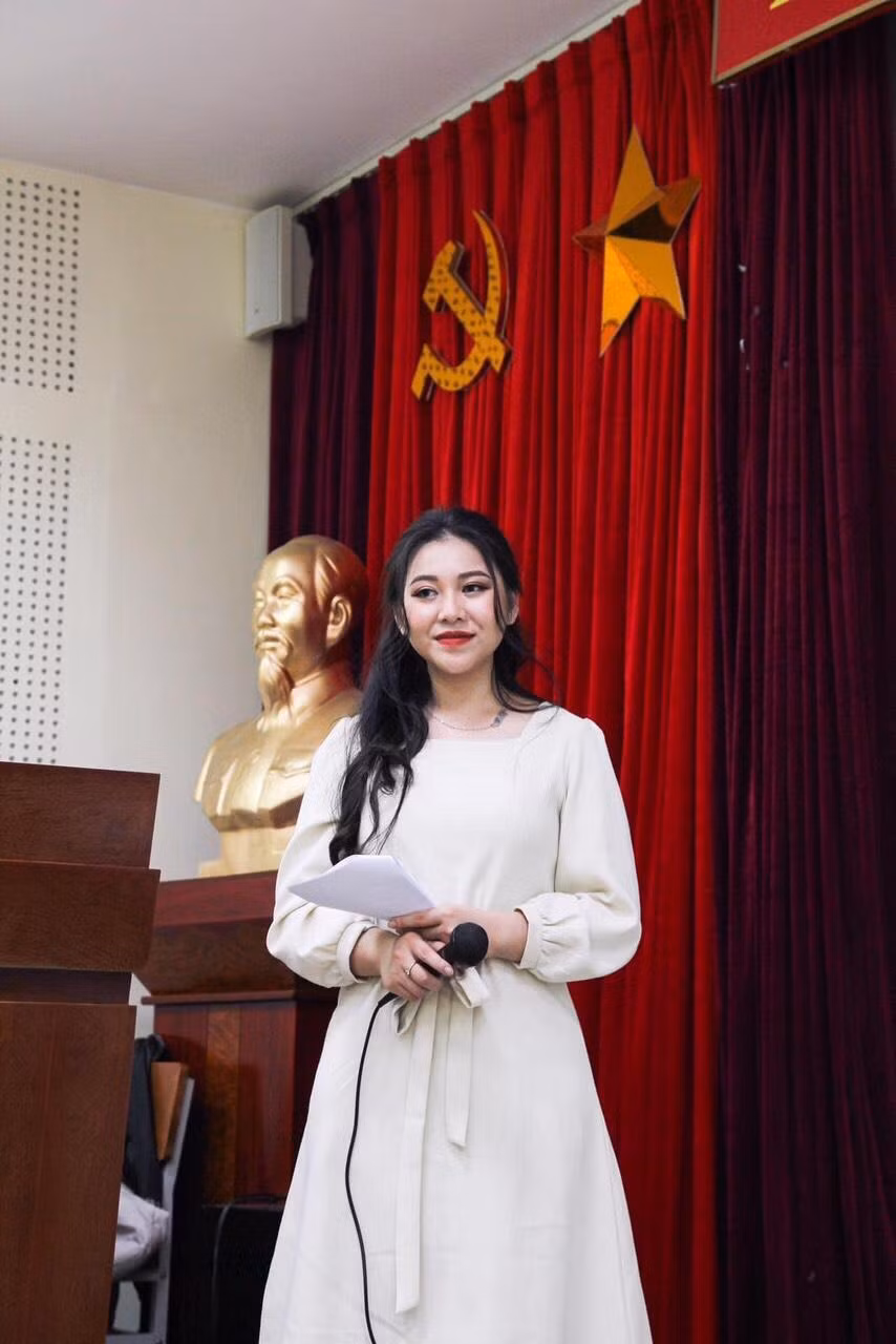 Trân trọng những cơ hội mình đang có mới là điều tuyệt nhất.