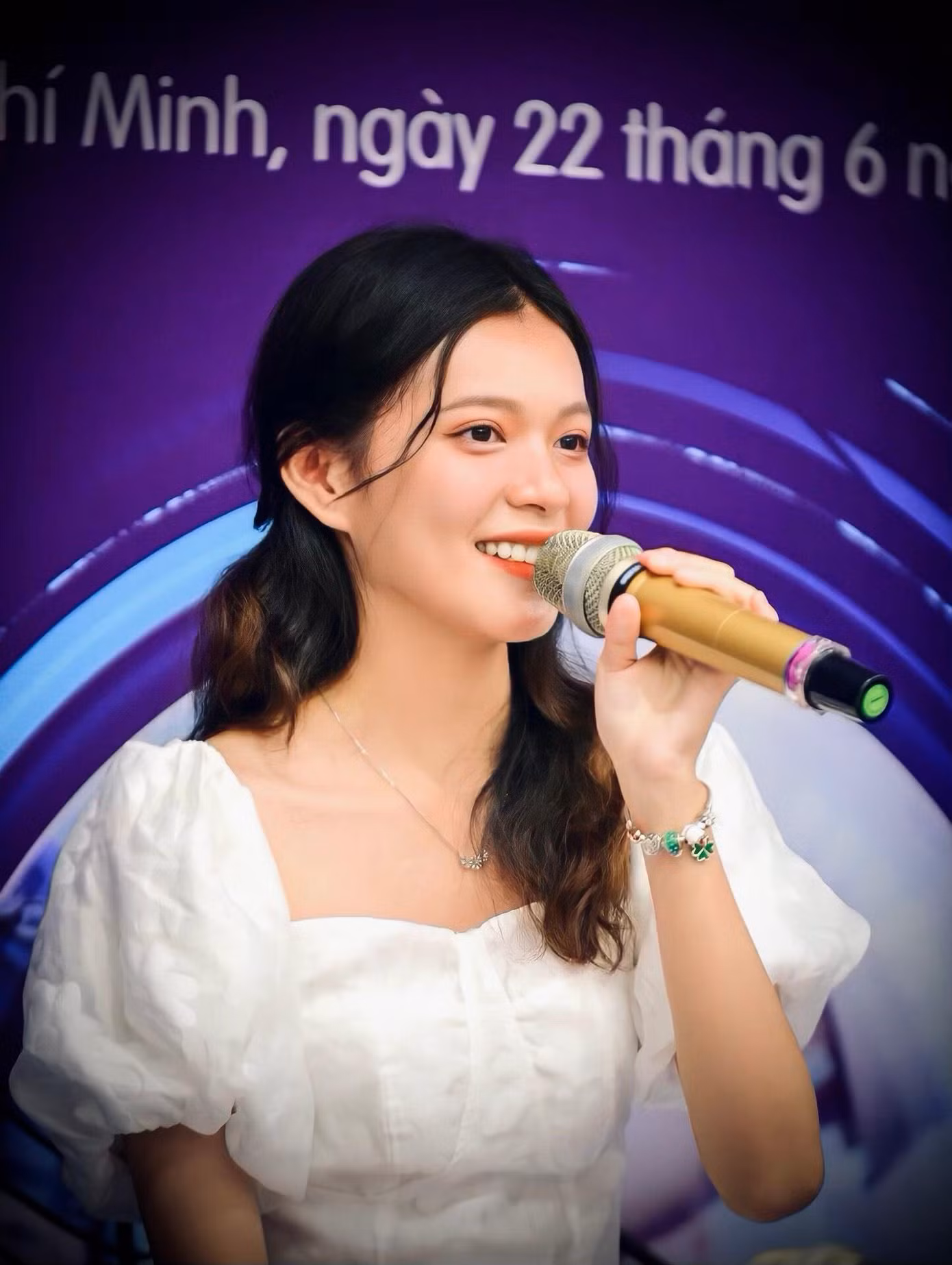 Sẵn sàng nhìn nhận lại bản thân, Mỹ Tiên thấy rằng, có lẽ khó khăn lớn nhất với cô đó là việc nhận ra điểm yếu và sai sót của bản thân, để có thể sửa đổi theo một hướng tích cực nhất.