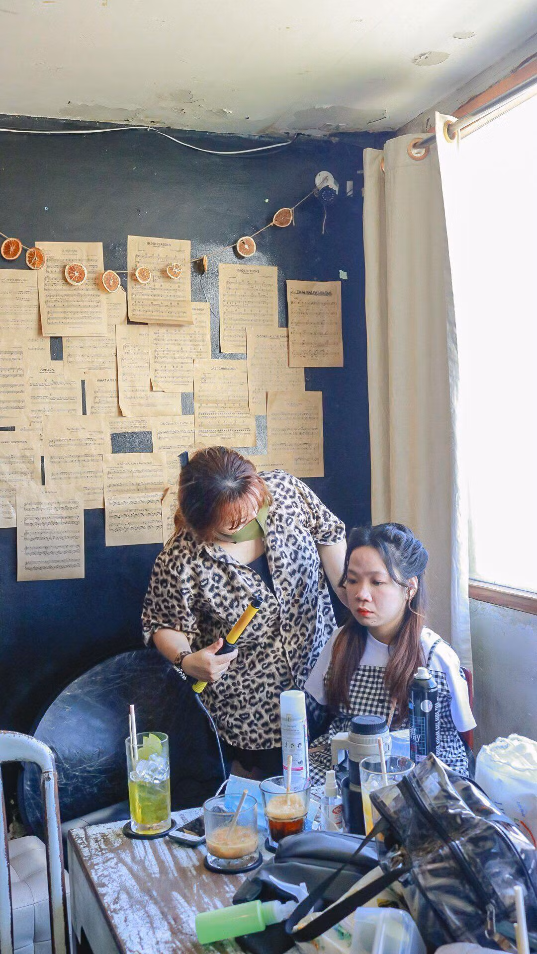 Đây cũng là một dự án phi lợi nhuận, được thực hiện nhằm nâng cao nhận thức, thấu hiểu - cảm thông - chia sẻ của cộng đồng đến người khuyết tật.