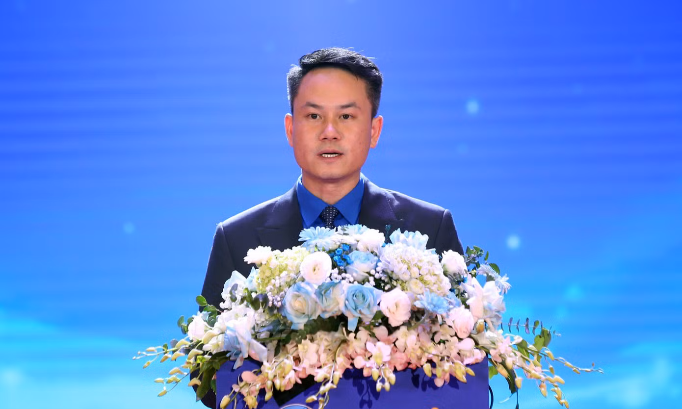 Anh Nguyễn Kim Quy phát biểu tại lễ trao giải thưởng. Ảnh: Lâm Đăng Hải